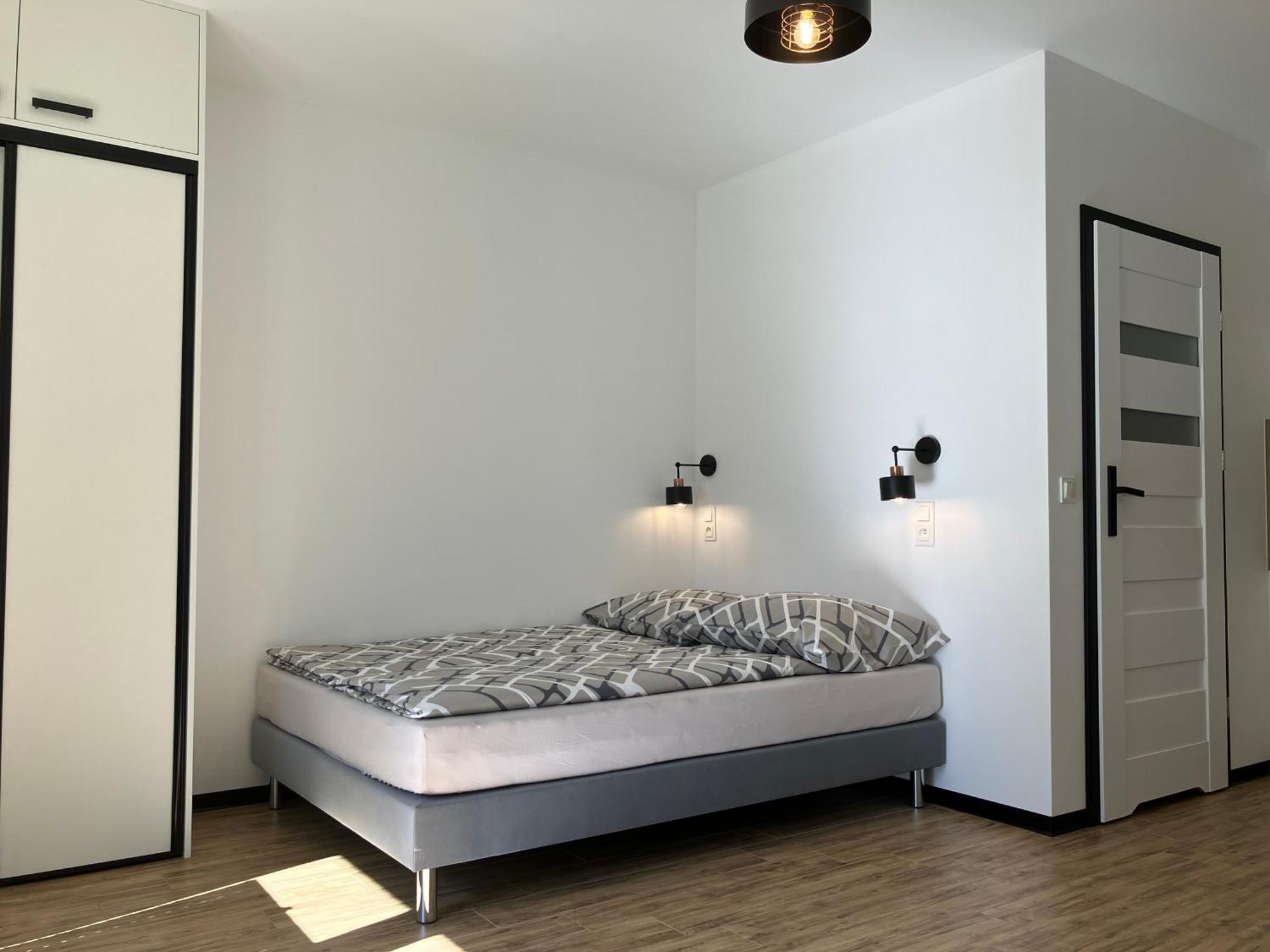 Agat Pokoje Goscinne Apartamenty ポビエロボ エクステリア 写真
